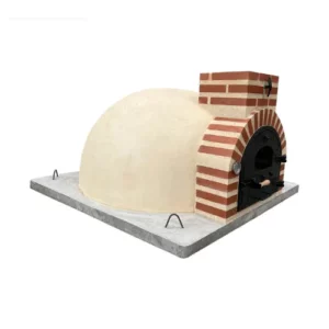 Traditioneller Holzbackofen in Farbe