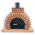 Holzbackofen aus Backstein